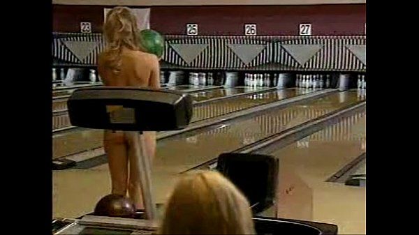 Negao Nude Bowling Party [1995] Hot Cunt