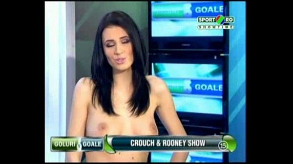 Goluri si Goale ep 2 Gina si Roxy (Romania naked news) - 2