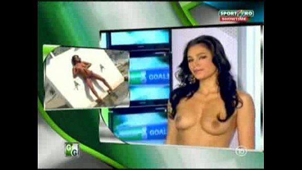 AZGals Goluri si Goale ep 15 Gina si Roxy (Romania naked news) 21Sextury
