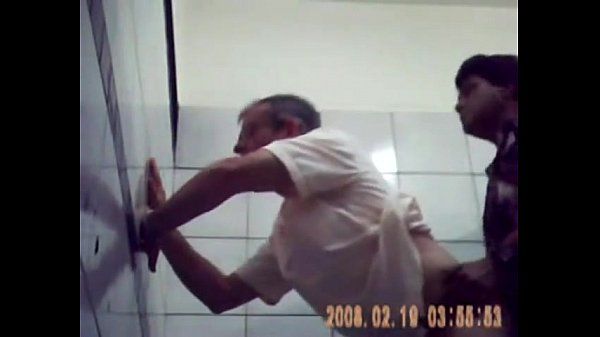 admirersamateur - Sexo amador no banheiro   SoloBoys.TV - Os melhores videos de sexo gay da Internet - 1