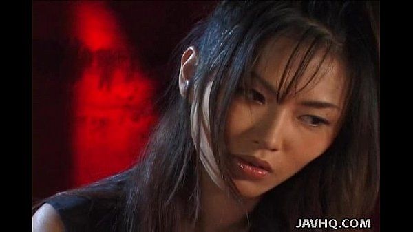 Petera Hot Japanese babe gives a perfect handjob Domina - 1