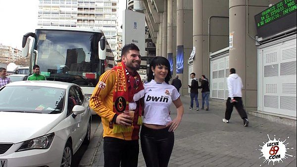 Awempire Amanda X - Real Madrid girl fanatic having sex - AmandaX folla a un aficionado Freeteenporn - 1