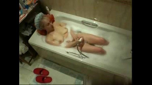 OvGuide My kinky mum caught masturbating in bath tube by hidden cam VideoBox